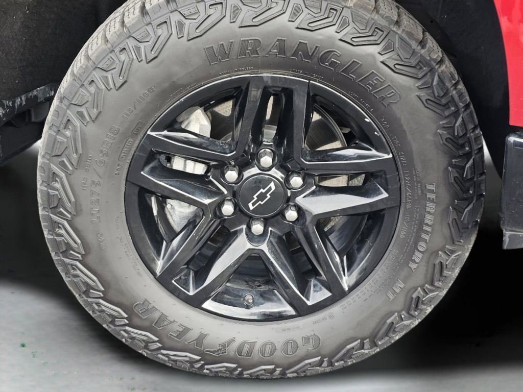 Used 2024 Chevrolet Silverado 1500 LT Trail Boss w/ Convenience Package II AWD/4WD image 21