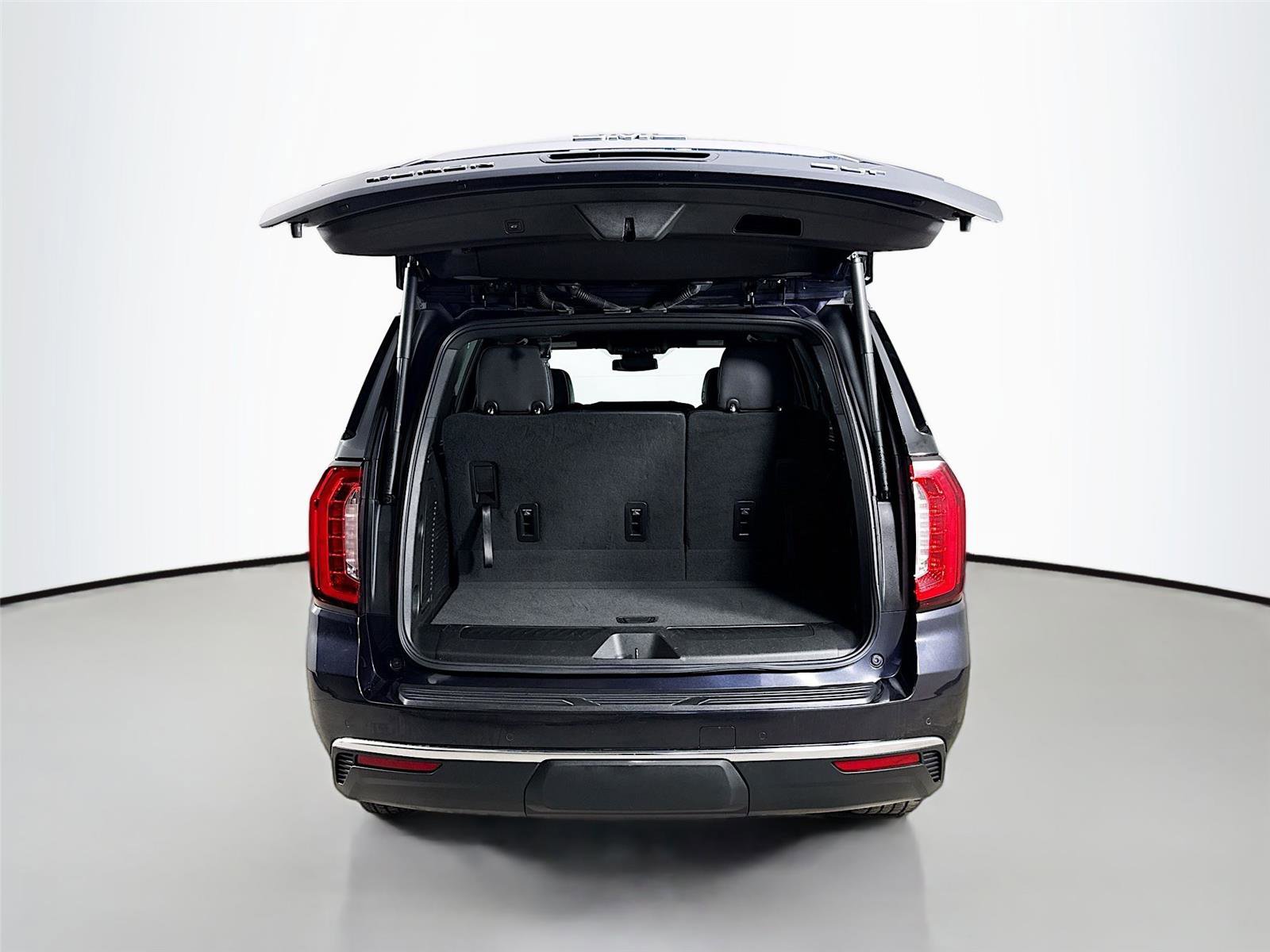 Used 2024 GMC Yukon SLT image 26