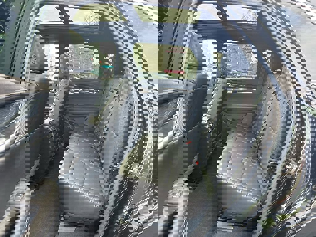 Used 2023 Cadillac XT5 Premium Luxury w/ LPO, Floor Liner Package image 15