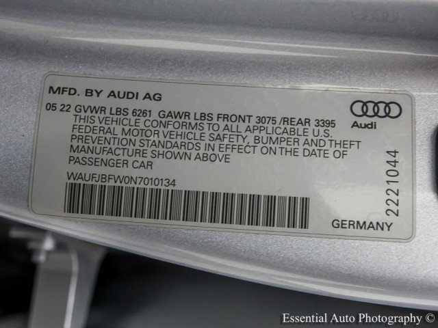 Used 2022 Audi e-tron GT Premium Plus image 30