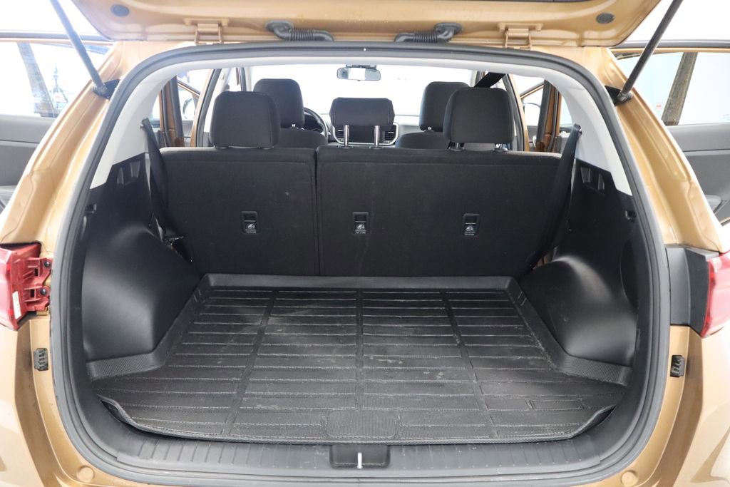 Used 2020 Kia Sportage LX w/ LX Popular Package AWD/4WD image 21