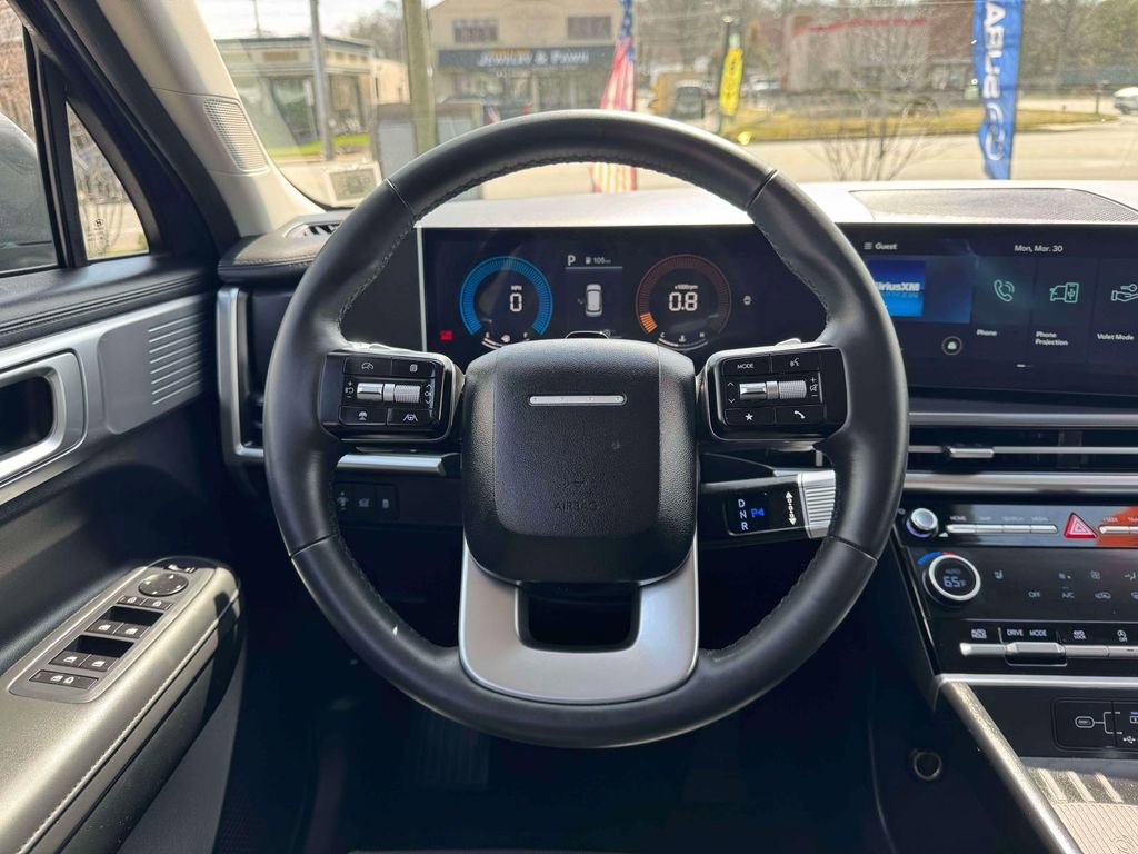 Used 2025 Hyundai Santa Fe SEL AWD/4WD image 19