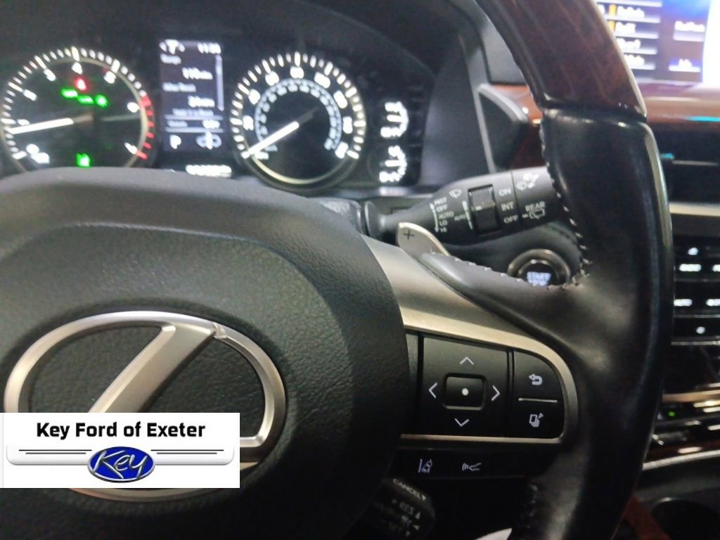 Used 2020 Lexus LX 570 4WD w/ Luxury Package image 42