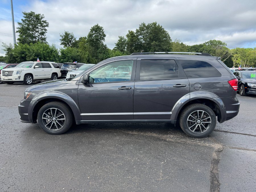 Used 2018 Dodge Journey SE w/ Popular Equipment Group FWD image 2