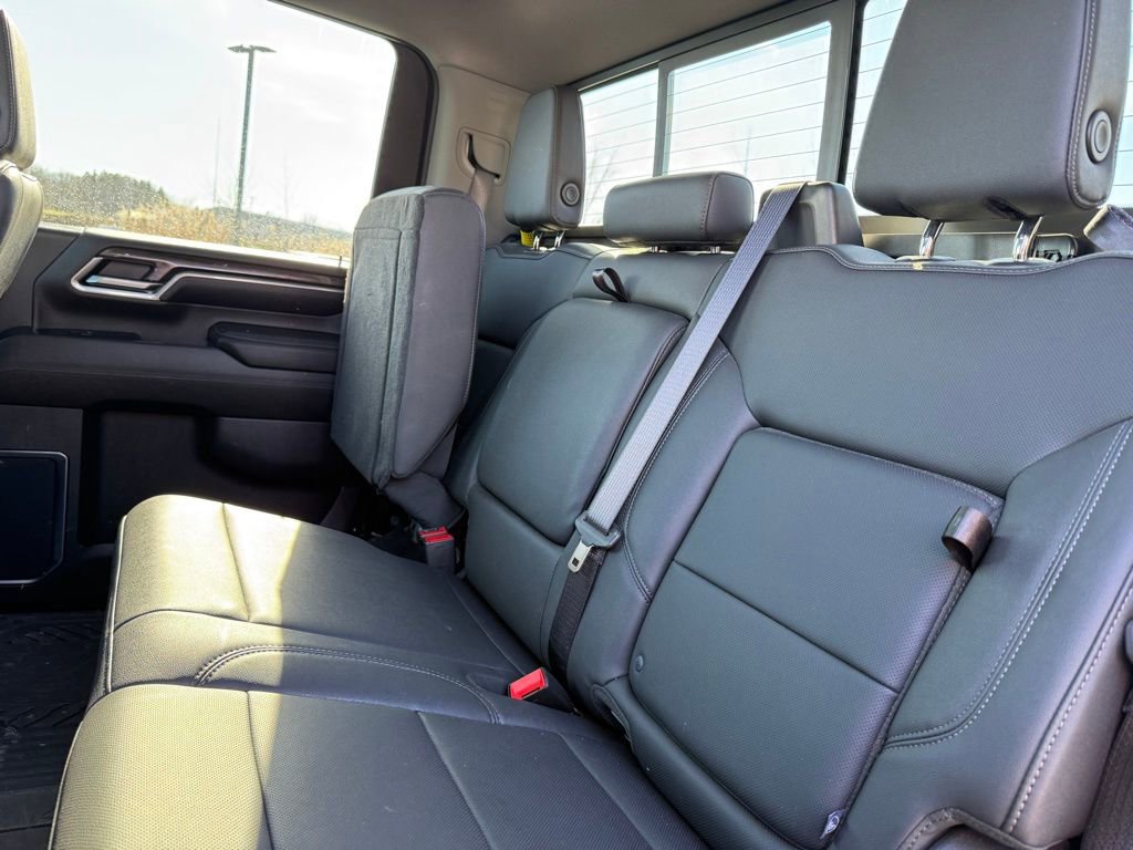 Used 2024 Chevrolet Silverado 3500 LTZ w/ LTZ Plus Package image 10