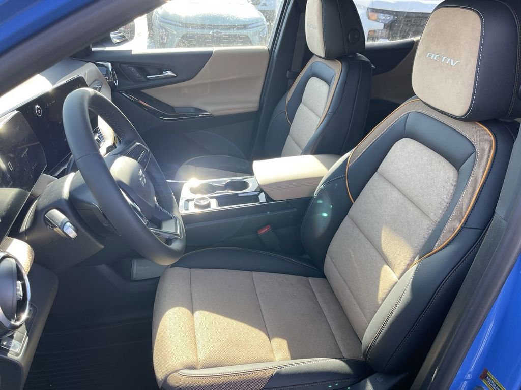 New 2026 Chevrolet Equinox ACTIV w/ Convenience Package III image 11