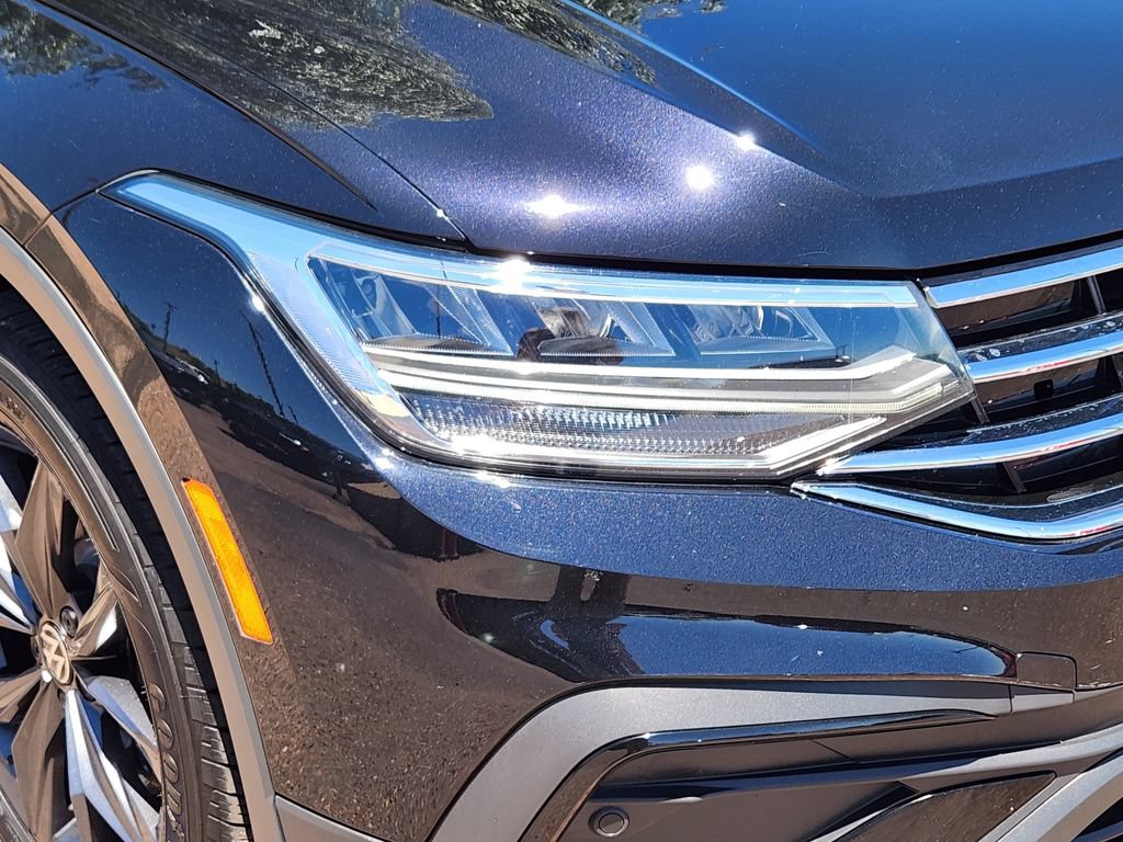 Used 2023 Volkswagen Tiguan SE FWD image 28
