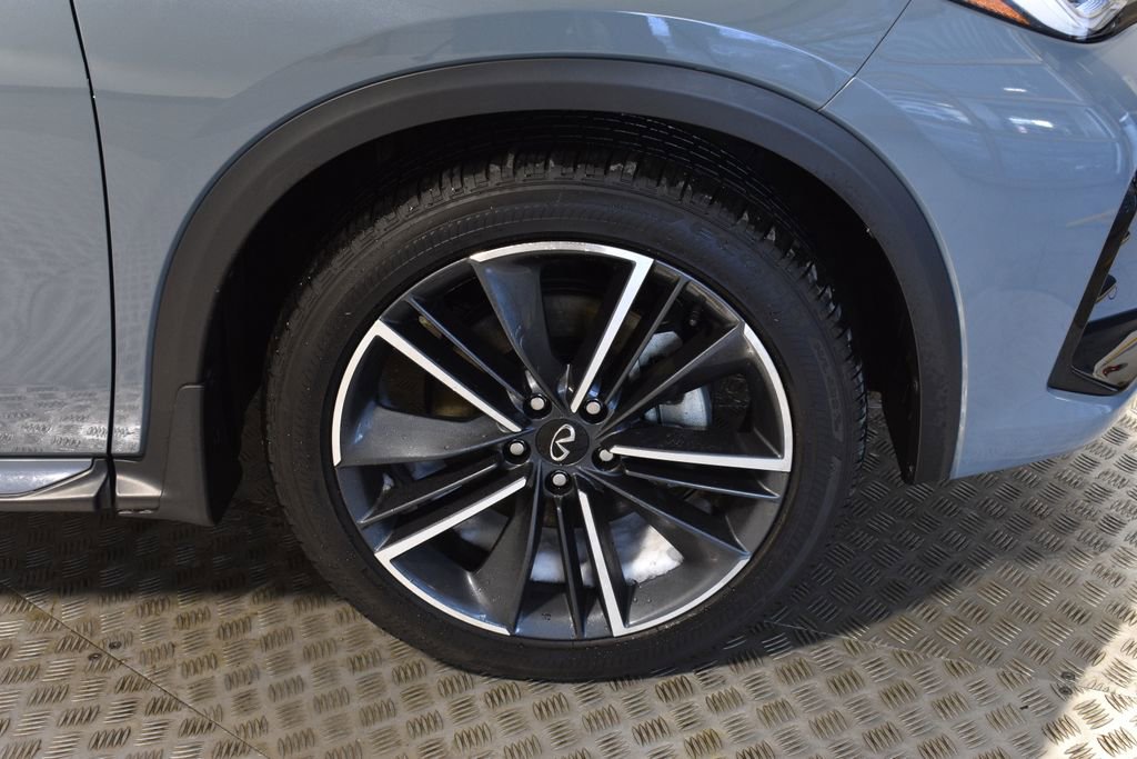 Certified 2025 INFINITI QX55 Essential image 39