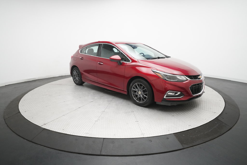 Used 2017 Chevrolet Cruze Premier FWD image 35