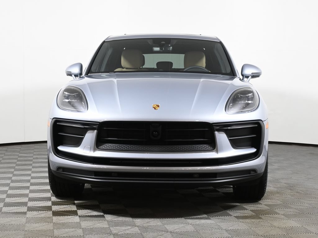 New 2026 Porsche Macan AWD/4WD image 10