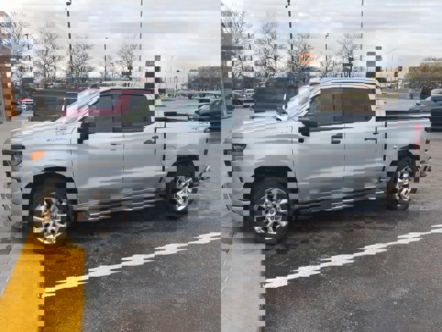 Used 2022 Chevrolet Silverado 1500 Custom