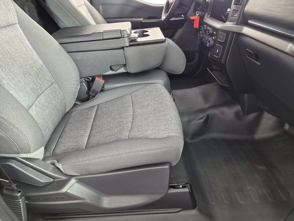 Used 2025 Ford F150 XL w/ Equipment Group 103A High AWD/4WD image 26
