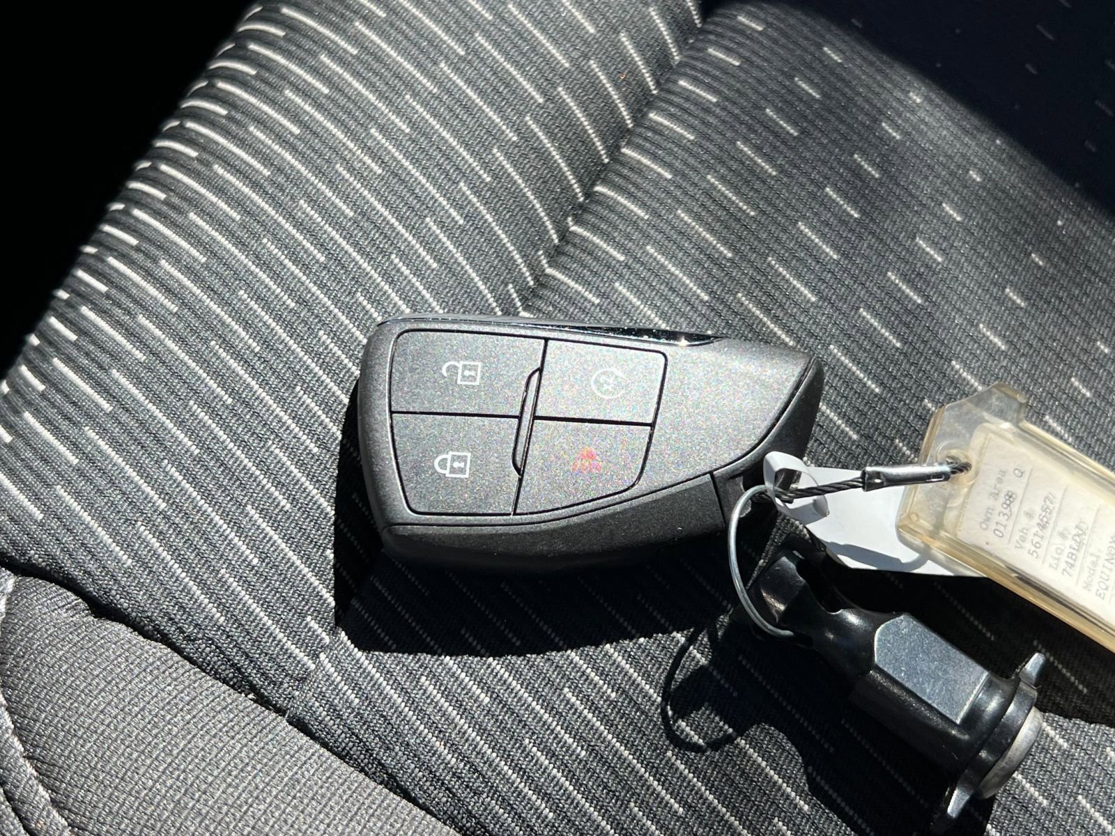 Used 2025 Chevrolet Equinox LT AWD/4WD image 20