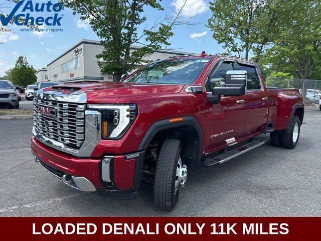 Used 2024 GMC Sierra 3500 Denali AWD/4WD image 3