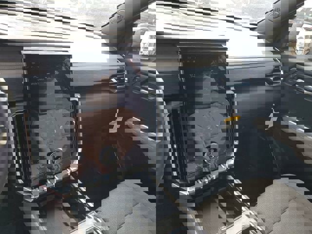 New 2026 GMC Acadia Elevation image 26