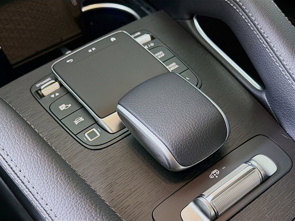 Used 2026 Mercedes-Benz GLS 450 4MATIC image 20