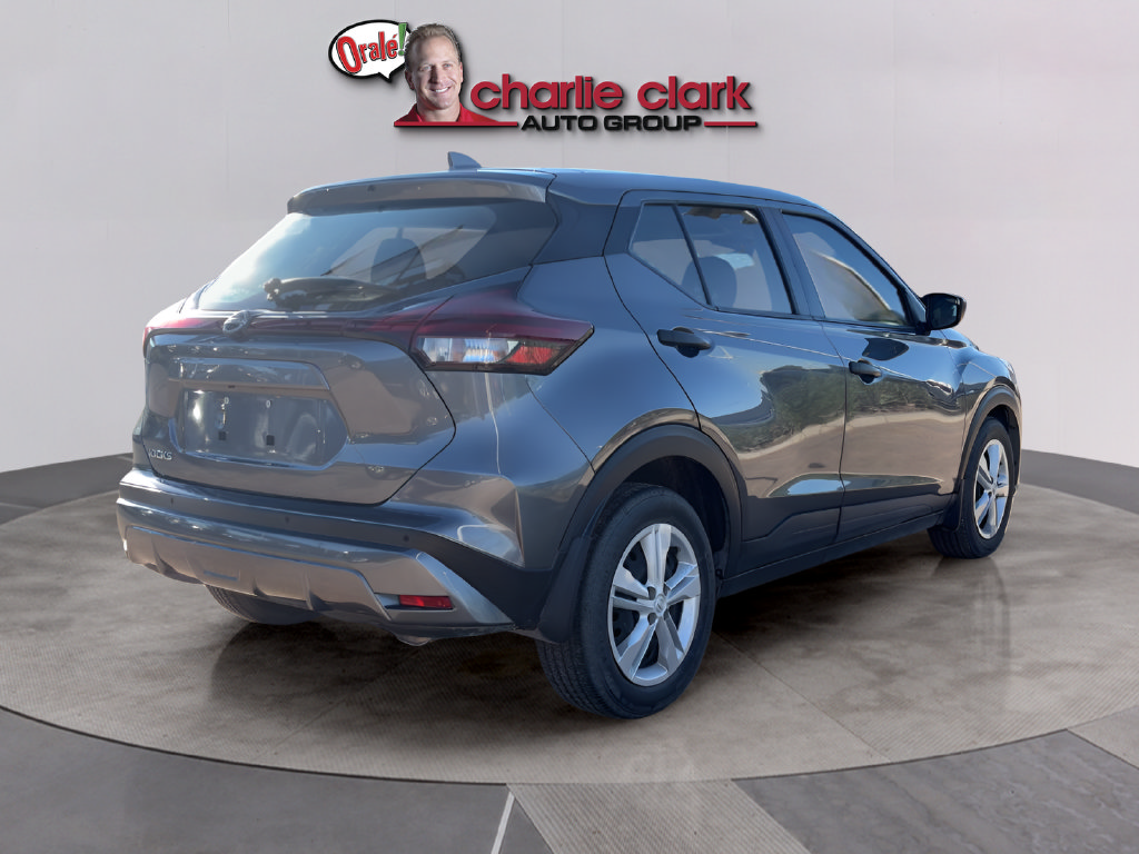 Used 2024 Nissan Kicks S FWD image 5