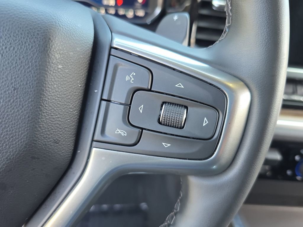 Used 2025 Chevrolet Silverado 1500 LT Trail Boss w/ Convenience Package II AWD/4WD image 22