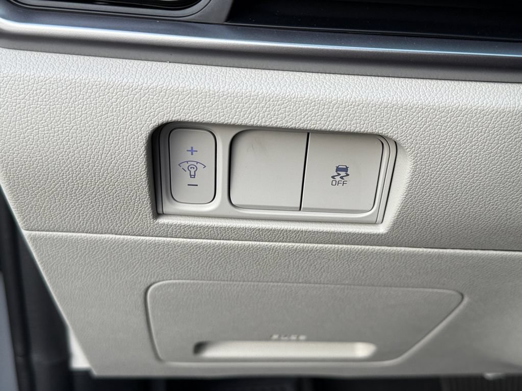 New 2026 Kia Sorento S w/ S Panoramic Sunroof Package FWD image 21