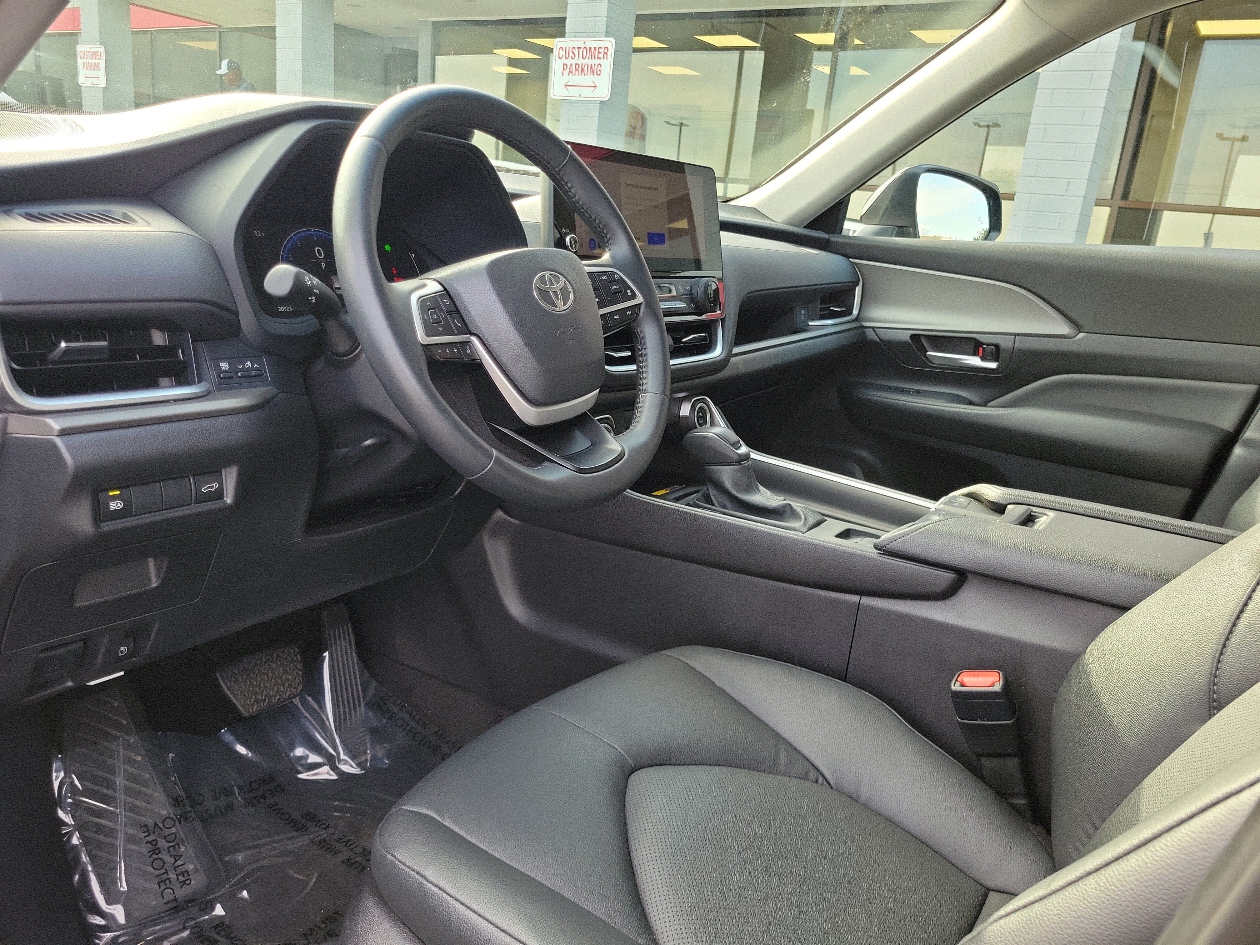 Used 2025 Toyota Grand Highlander AWD image 19