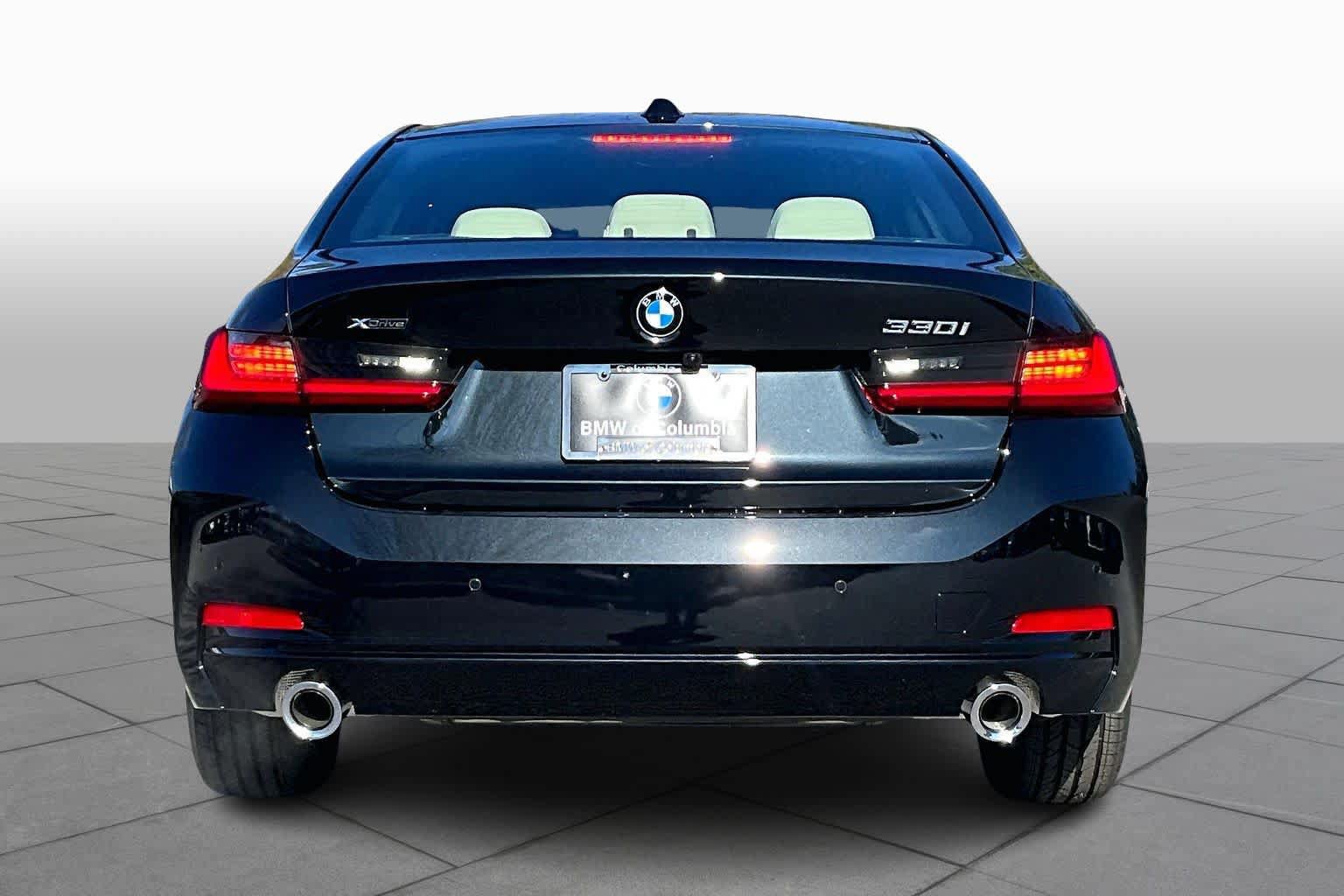 Used 2026 BMW 330i xDrive Sedan w/ Convenience Package AWD/4WD image 4