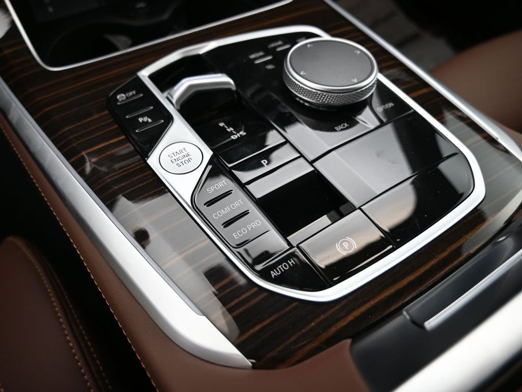 New 2026 BMW X5 sDrive40i w/ M Sport Package RWD image 16