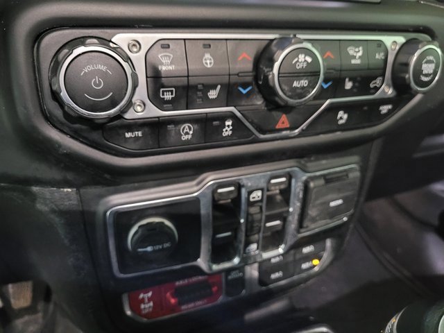 Used 2021 Jeep Gladiator Mojave w/ Dual Top Group image 40