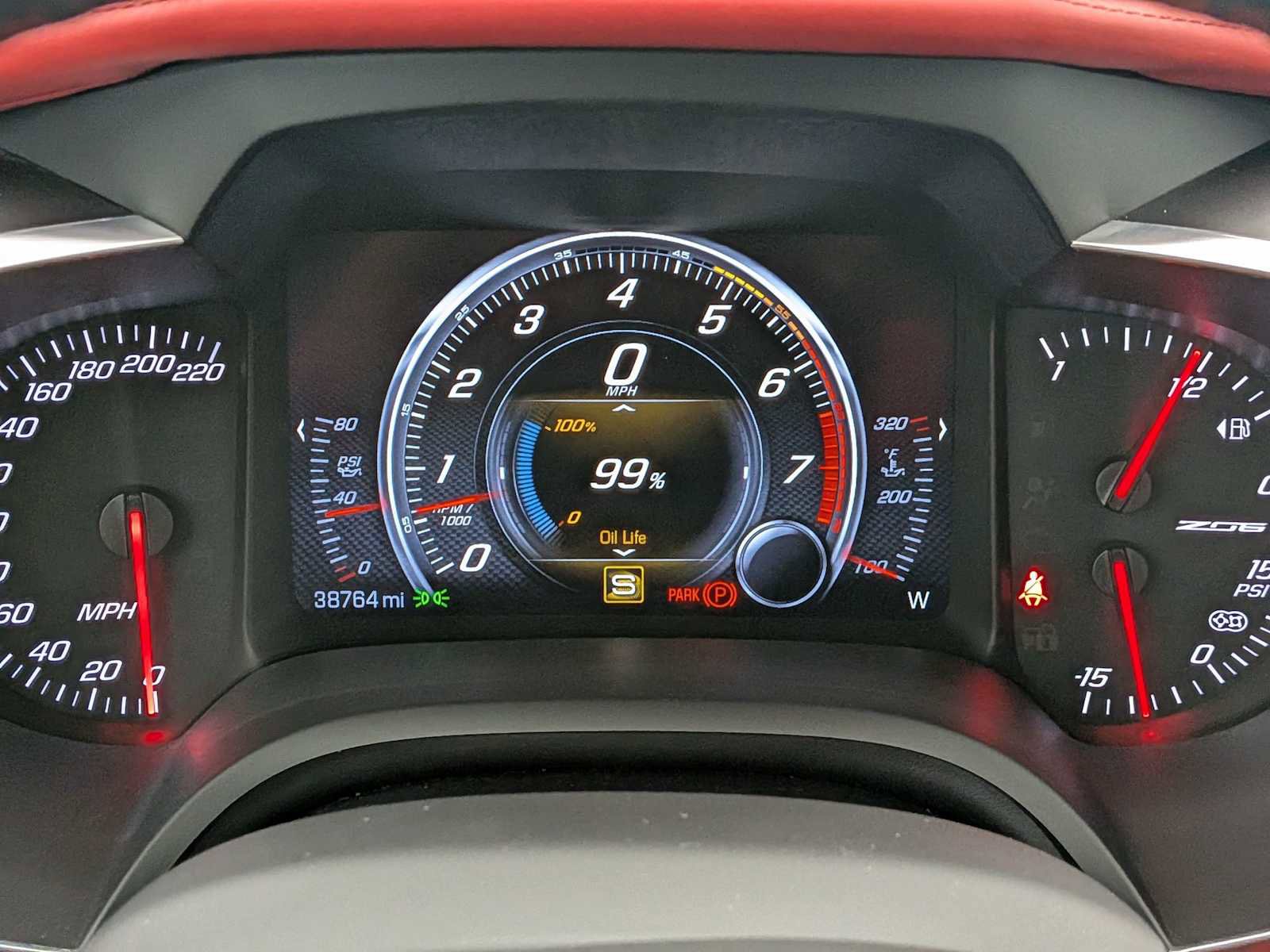 Used 2019 Chevrolet Corvette Z06 RWD image 30