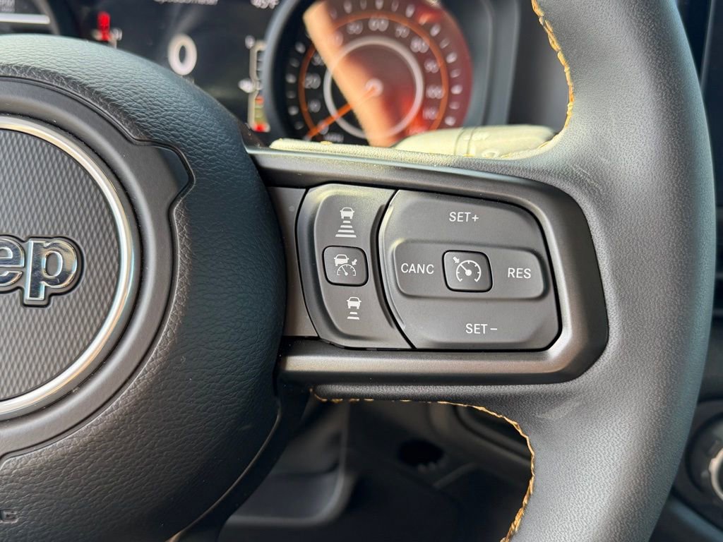 Used 2024 Jeep Gladiator Sport image 19