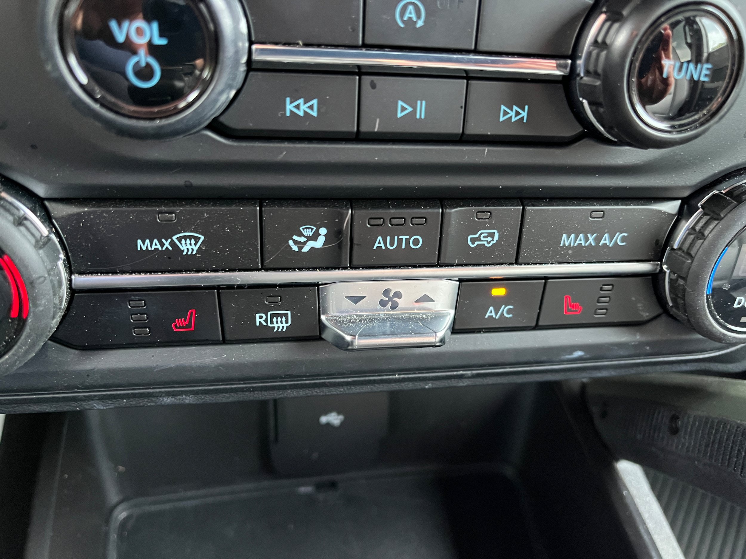 Used 2024 Ford Bronco Everglades AWD/4WD image 10