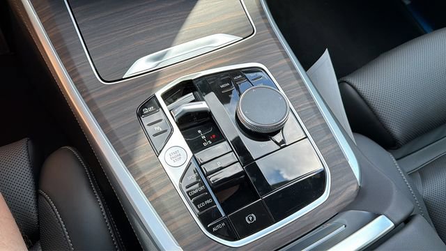 New 2026 BMW X5 sDrive40i w/ Premium Package image 19