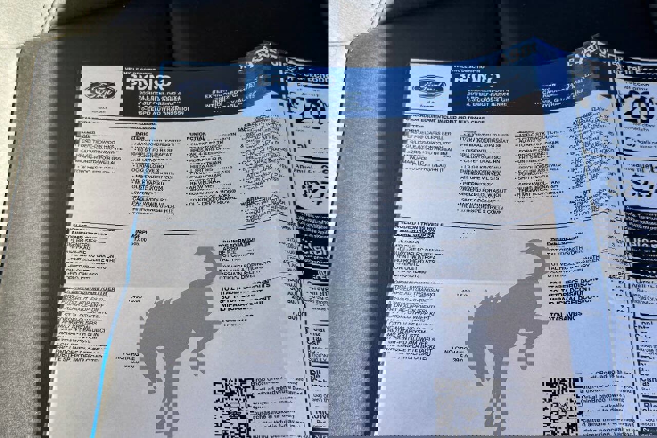 Used 2024 Ford Bronco Big Bend image 35