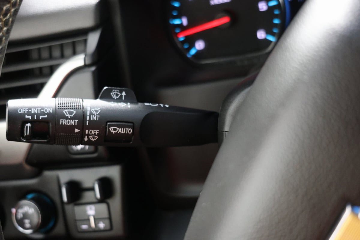 Used 2019 Chevrolet Suburban Premier image 27