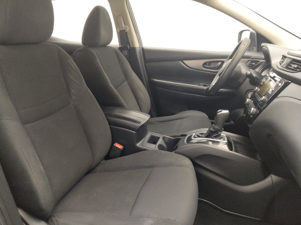 Used 2018 Nissan Rogue Sport S w/ S Appearance Package image 21