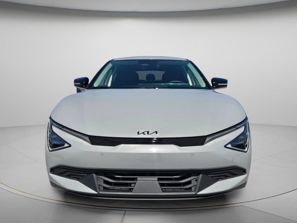 New 2026 Kia EV6 Light RWD image 3