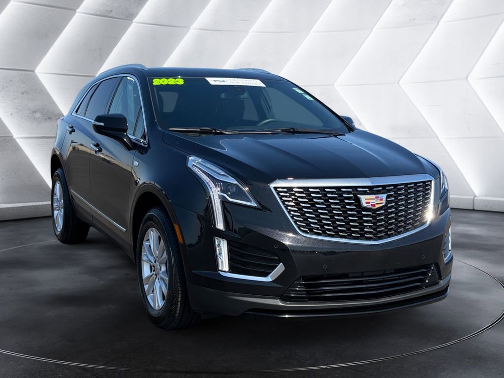 Certified 2023 Cadillac XT5 Luxury w/ LPO, Floor Liner Package AWD/4WD image 7