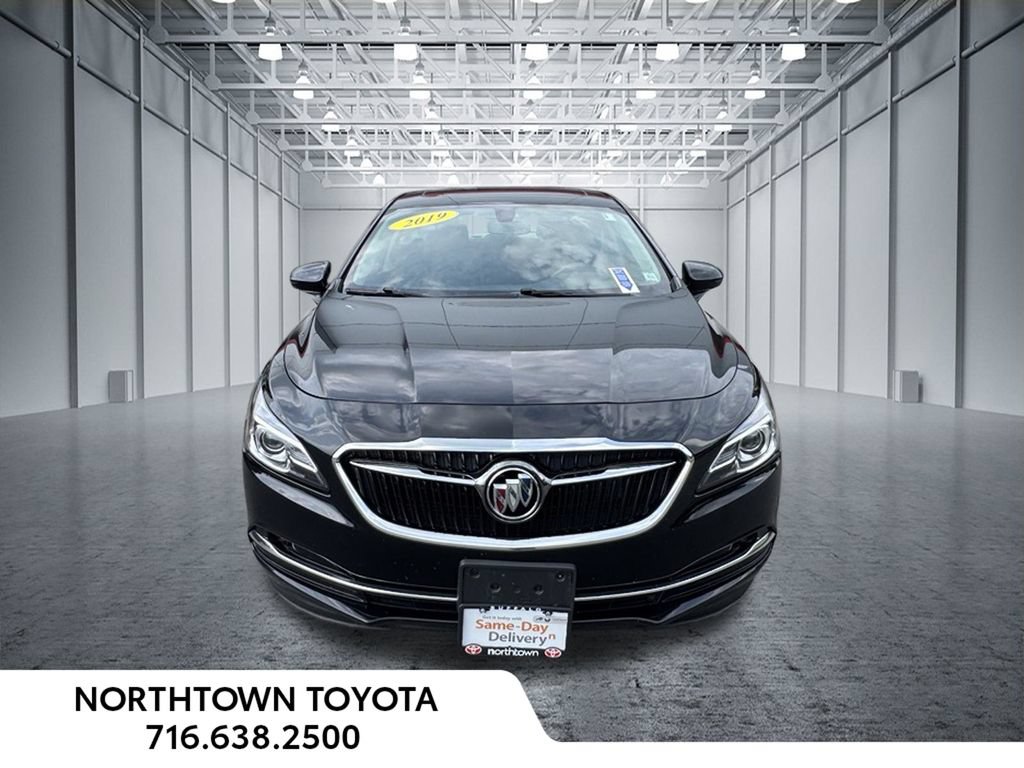 Used 2019 Buick LaCrosse Essence w/ Sun and Shade Package AWD/4WD image 23