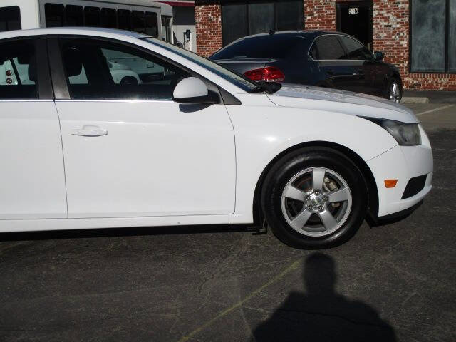 Used 2014 Chevrolet Cruze LT FWD image 5