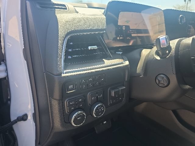 New 2026 Chevrolet Tahoe Premier w/ Sun And Tow Package AWD/4WD image 18