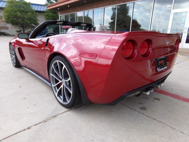 Used 2013 Chevrolet Corvette 427 w/ 1SB Preferred Equipment Group RWD image 9