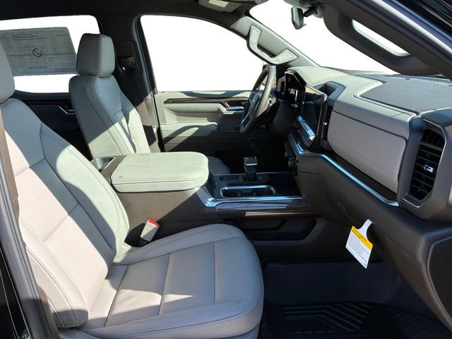 New 2026 Chevrolet Silverado 1500 LT w/ Z71 Off-Road Package image 13