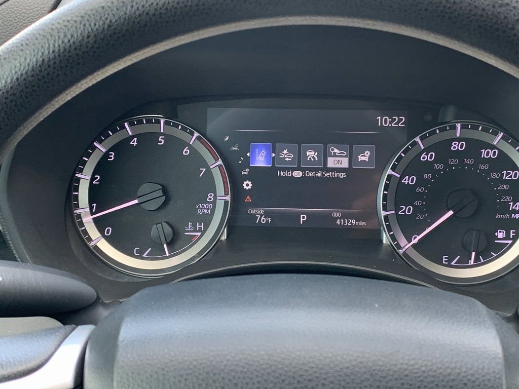 Used 2023 Toyota Highlander L image 9