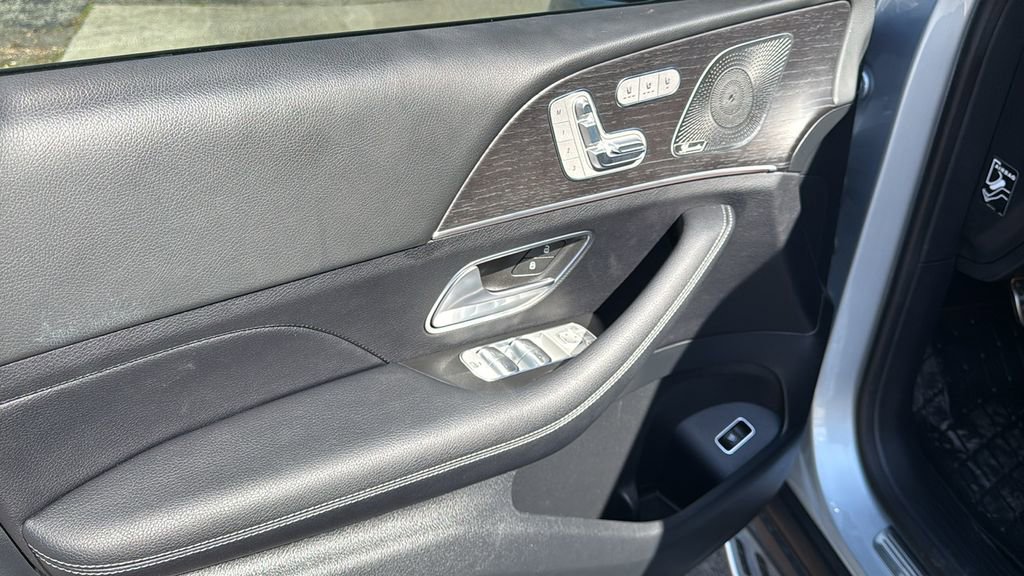 Certified 2025 Mercedes-Benz GLS 450 4MATIC image 19