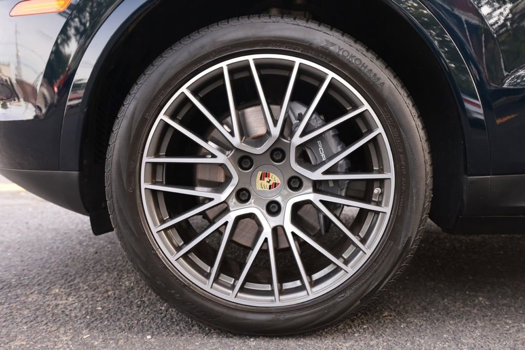 Used 2021 Porsche Cayenne E-Hybrid AWD/4WD image 45