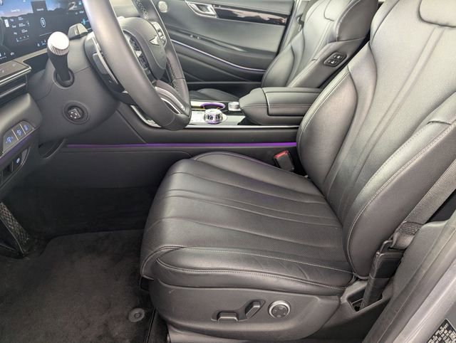 Used 2025 Genesis GV80 2.5T Standard image 13