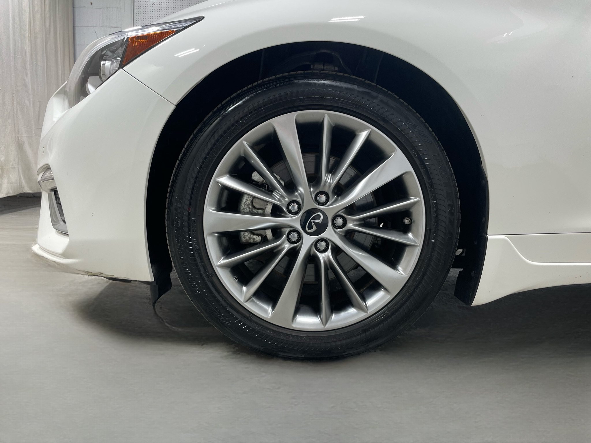 Used 2023 INFINITI Q50 Luxe w/ Cargo Package AWD/4WD image 7