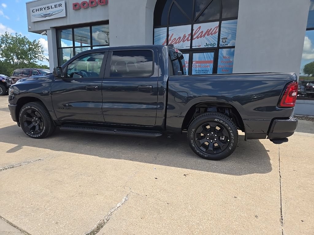 New 2027 RAM 1500 Express AWD/4WD image 5