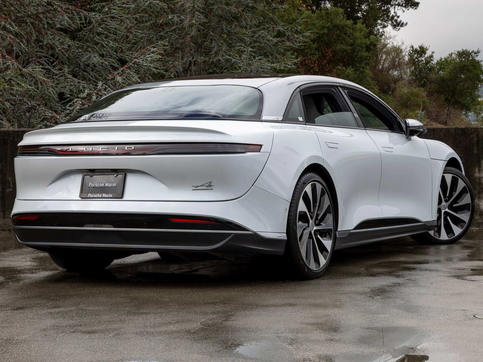 Used 2022 Lucid Air Grand Touring image 11