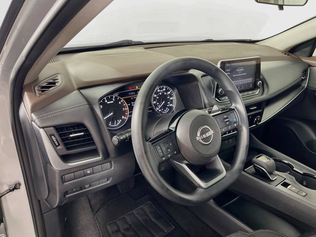 Used 2023 Nissan Rogue SV AWD/4WD image 10