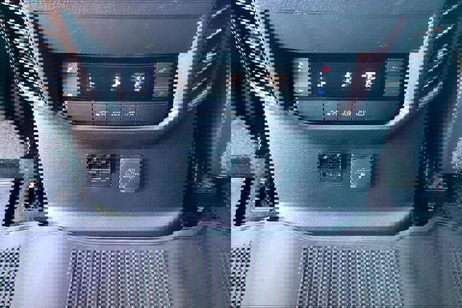 Used 2024 Toyota Sequoia SR5 image 29